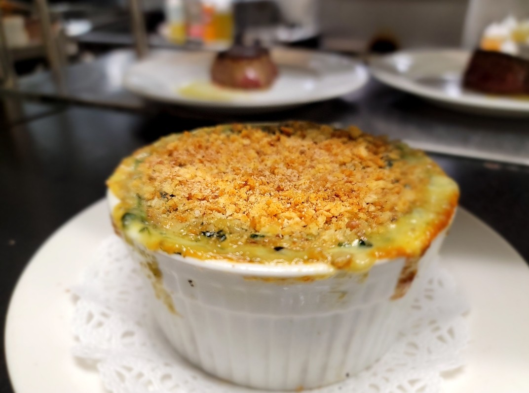 Media perrone's restaurant & bar